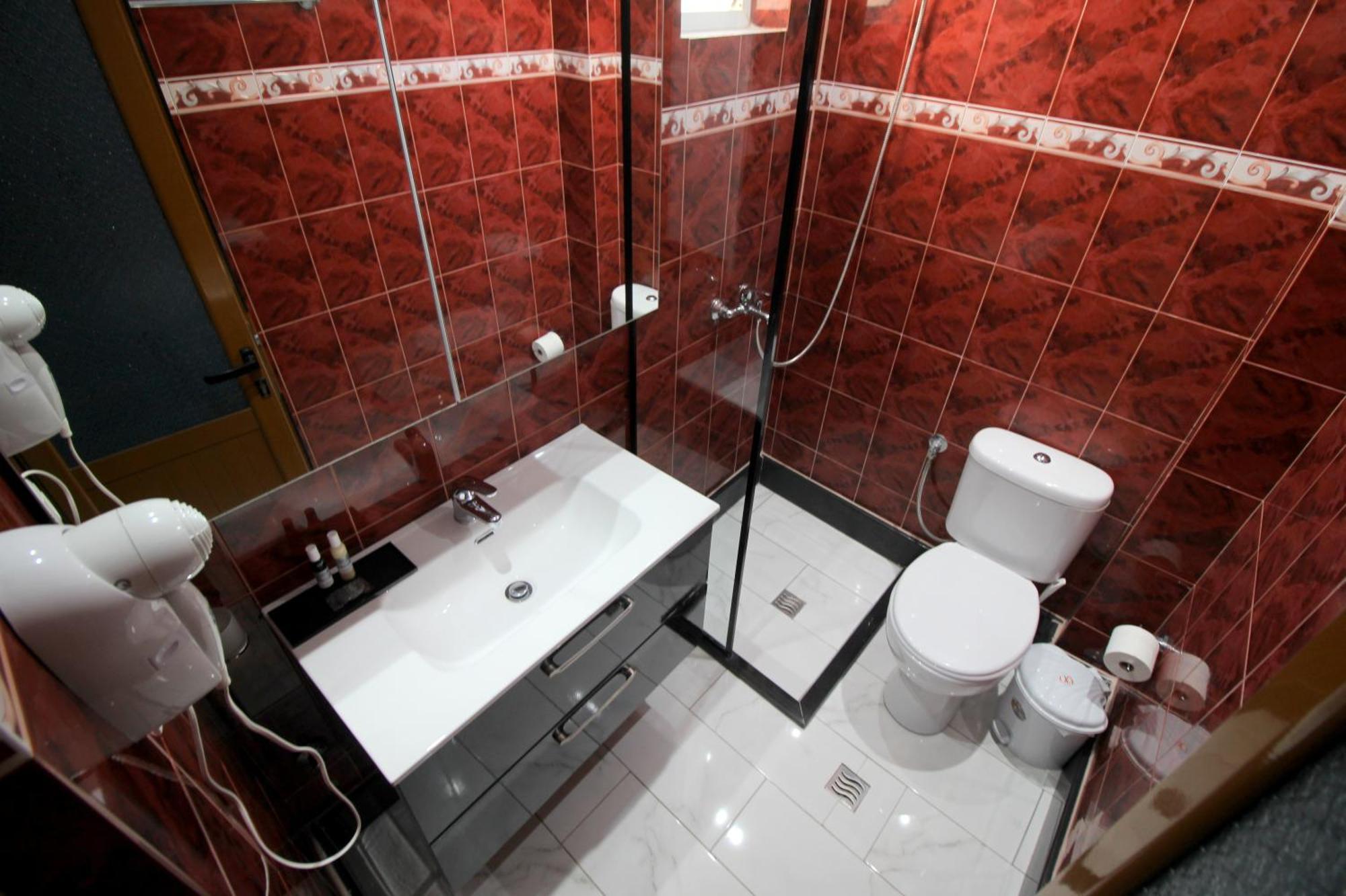 Ortus Rooms Саранде Екстериор снимка