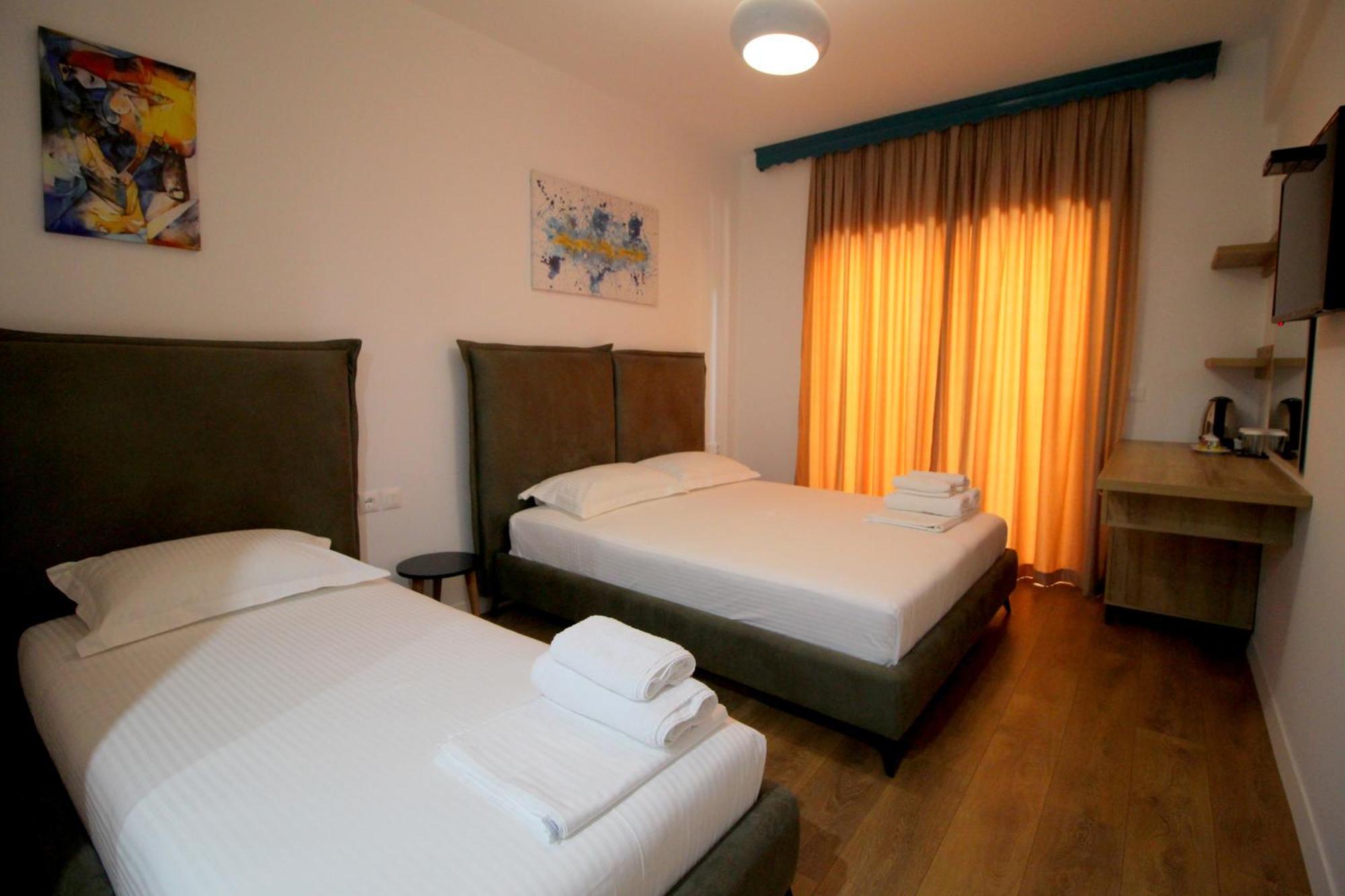 Ortus Rooms Саранде Екстериор снимка