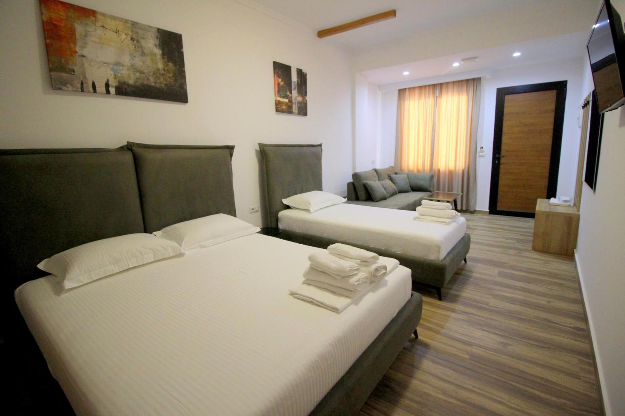 Ortus Rooms Саранде Екстериор снимка